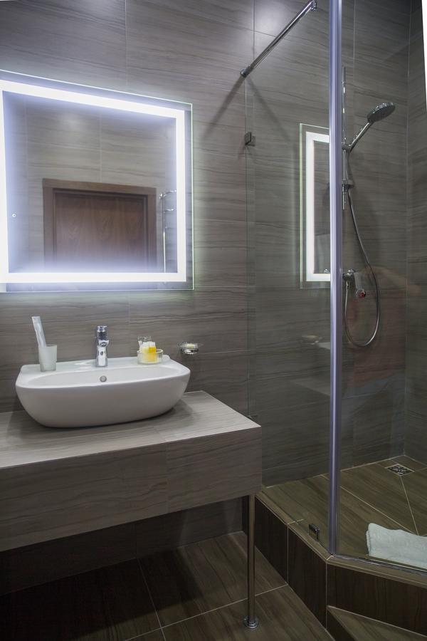 Hotel 21 โอเดสซา ภายนอก รูปภาพ