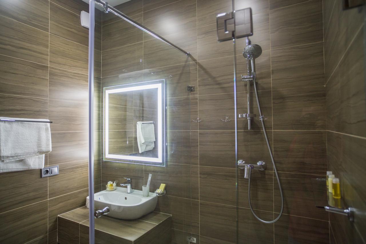 Hotel 21 โอเดสซา ภายนอก รูปภาพ